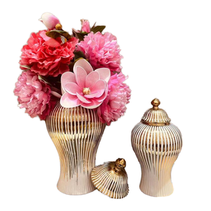 Luxe or blanc grand pot de gingembre <span class=keywords><strong>en</strong></span> céramique Table hôtel moderne fleur Vase couvercle artisanat Feng Shui moderne <span class=keywords><strong>en</strong></span> céramique porcelaine Vase couvercle - Product Image 1