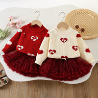 Ensemble pull en acrylique pour filles, nouveau style automne/hiver, motif cœur et petit nœud, pull à manches longues et jupe tutu en maille