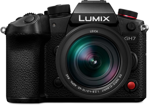 Appareil photo hybride Panasonic LUMIX GH7 Micro Four Thirds, objectif 12-60 mm F2.8-4.0 - Product Image 4