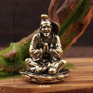Figurine en laiton Ji Gong, ornement de méditation, décoration de la maison, statue de collection unisexe - Product Image 4