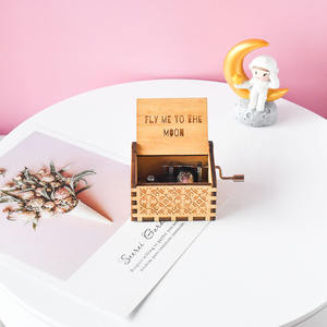 थोक अनुकूलन योग्य लकड़ी हाथ-क्रैंक्ड संगीत बॉक्स संगीत के लिए कार्यात्मक - Product Image 3