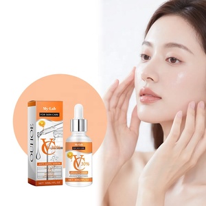 Siero Viso Personalizzato con Vitamina C e Acido Ialuronico per Idratare, Rimpolpare la Pelle, Anti-Invecchiamento e Anti-Rughe - Product Image 1