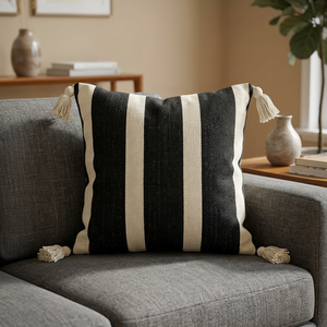 Almohadas de Algodón con Pompones - Product Image 6