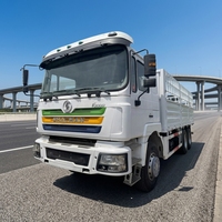 Camion de transport de marchandises Shacman 6x4 avec ridelles, moteur Weichai 340 ch, 10 roues, conduite à gauche/droite, poids lourd pour le transport de céréales, de bétail et de marchandises en vrac