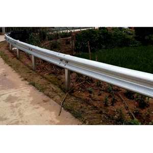 Barrera de Seguridad Vial de Acero con Perfil en W, Barandilla de Protección para Carreteras Galvanizada por Inmersión en Caliente - Product Image 2