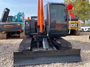 Miniexcavadora Usada Hitachi ZX70 de 7 Toneladas de Peso Operativo, Excavadora de Orugas con Motor y Bomba Yanmar como Componentes Principales - Product Image 3