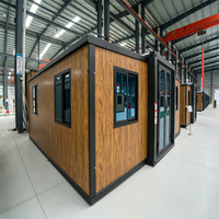 Maison conteneur préfabriquée mobile moderne isolée extensible et étanche de 20 pieds, prête à l'emploi, 2 à 5 chambres, pour usage hôtelier ou villa