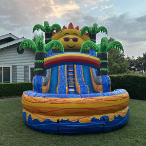 Toboggan aquatique gonflable commercial avec château, soleil et palmiers, fabriqué en Chine - Product Image 2