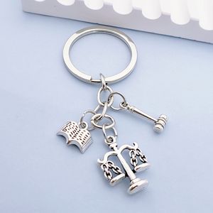 European &amp; American Style Zinc Alloy Scales of Justice Lawyer's Gavel <strong>Law</strong> School <strong>Gift</strong> Judge's Scales Keychain - Product Image 4