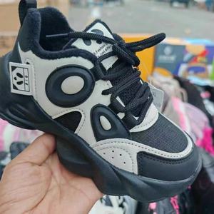 أحذية رياضية للأطفال أحذية أطفال قطنية شتوية جديدة غير قابلة للإنزلاق بالإضافة إلى أحذية رياضية قطنية للبيع بالجملة - Product Image 5