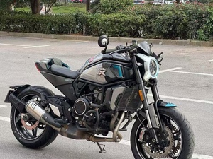 Motocicleta <span class=keywords><strong>CFMOTO</strong></span> <span class=keywords><strong>700CL</strong></span>-<span class=keywords><strong>X</strong></span> IE-700cc de 4 Tiempos, Motor Bicilíndrico en Paralelo, Arranque Eléctrico/a Pedal, Estilo Neo-Retro Inteligente - Product Image 2