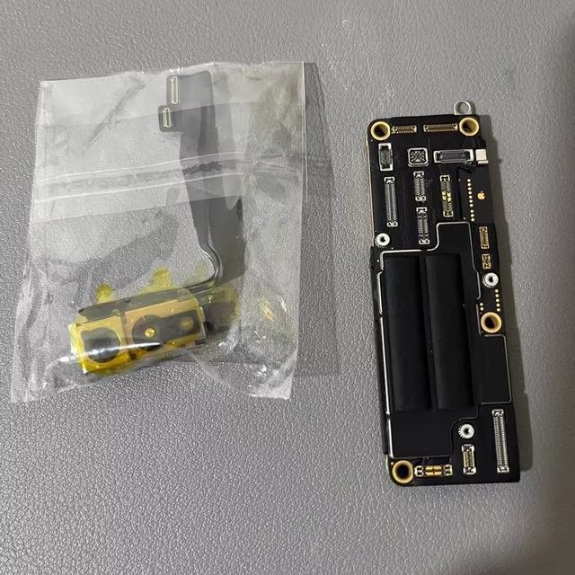 Original Used Unlocked Mainboard with Face ID 256GB 256MB RAM for iPhone 16Pro Max with ESIM