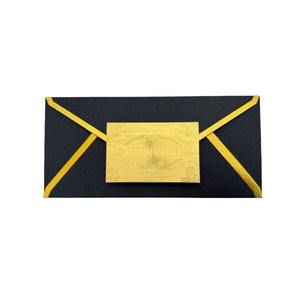 Busta e Certificato di Alta Qualità Placcati in Oro per Regali - Product Image 1