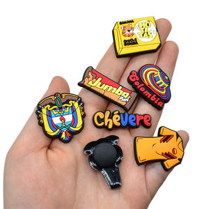 2025 nuevas decoraciones de zapatos de primera calidad de goma suave personalizada PVC zuecos mexicanos encantos accesorios comida bebida zapato encantos - Product Image 3