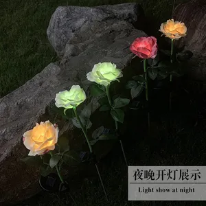 Wasserdicht im Freien Bunte LED Solar betriebene Rose Blumen licht Solar Garden Dekorative Rose Stake Lights