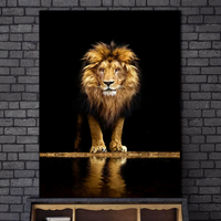 Affiches et impressions sur toile Lion dans l'obscurité, art mural animalier, images décoratives, peinture sur toile Lion africain, décoration murale pour la maison