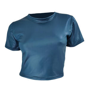 T-shirt en cuir PU pour femmes 2025, col rond, manches courtes, crop top décontracté, tee-shirt ajusté - Product Image 4