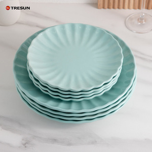 Lot de 16 pièces de vaisselle de luxe en porcelaine, vert menthe, motif citrouille en relief, comprenant assiettes, bols et tasses, <span class=keywords><strong>service</strong></span> pour 4 personnes - Product Image 3