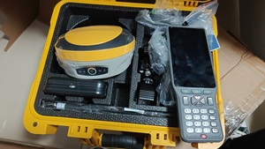 1408-канальный наклономерный GPS RTK приемник (база/ровер) для геодезических работ, GNSS-приемник с двумя съемными аккумуляторами - Product Image 3