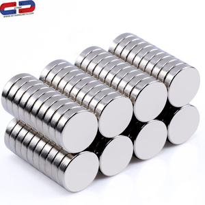 N52 Mini Neodymium Khối Nam Châm Mạnh Mẽ Vĩnh Viễn Nam Châm Công Nghiệp Ni-Cu-Ni Tráng Với Cắt & Hàn Dịch Vụ Chế Biến - Product Image 1