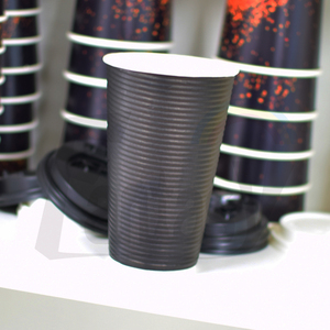 Conception personnalisée du fabricant, modèle mural ondulé, tasse creuse à double couche, bon matériau, tasses à café en papier avec couvercles - Product Image 3