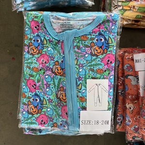 Versandfertige Großpackung Bambus-Mädchen-Pyjamas Mystery Box Kinder Zufällige Stile Charakter-Print Strampler Baby Bambus Reißverschluss-Blindbox - Product Image 2