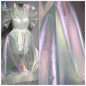 Tessuto Organza Lucido in Poliestere a Prezzi all'Ingrosso, Rotolo di Tessuto Organza Metallizzato Lucido Iridescente in Vari <span class=keywords><strong>Colori</strong></span> - Product Image 1