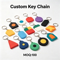 Porte-clés mousqueton personnalisé DM Brand, design anime, cadeau d'affaires, fabrication en gros, accessoires de sac à dos quotidiens en PVC