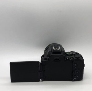 กล้องดิจิตอล Nikon D5600 24.2MP Full HD ระดับเริ่มต้นถึงระดับกลาง APS-C มือสอง - Product Image 5