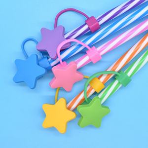 Protège-pailles en silicone personnalisé avec logo, motif étoile 10 mm, réutilisable, manchon décoratif en PVC souple, style dessin animé, chapeau de paille 2D en colle souple - Product Image 1