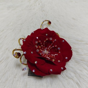 Tocados de Ballet con Flores Rojas para Niñas, Mujeres y Adultas, para Representaciones de Danza Española, Don Quijote y La Esmeralda - Product Image 6