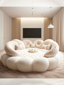 Sofá Cama Redondo Grande y Cómodo de 2.4m, Estilo Crema, para Alojamiento en Casa (Homestay) - Product Image 1