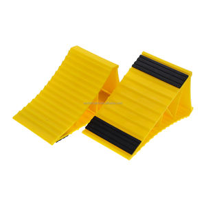 Mini cale de roue en plastique GT-10P HDPE pour remorques de camping-cars de voitures - Product Image 1