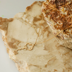 Collar de llave de acero inoxidable de 316 L, collares delicados de joyería delicada de lujo, collar de llave de oro de 18 quilates de Venta caliente - Product Image 3