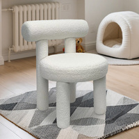 Chaise latérale à dossier rond Chaise de loisirs moderne sans accoudoirs Chaise de salle à manger rembourrée crème Performance Bouclé