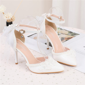 S4638F - Nuevos Zapatos de Novia para Mujer, Color Blanco Puro, con Hebilla y Lazo, Punta Puntiaguda, Tacón de Aguja, para Banquete - Product Image 1