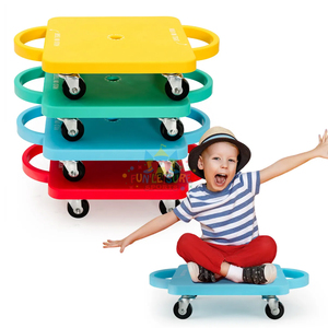 Dört tekerlekli çocuklar için kapalı PE ve spor salonu sınıfı ön eğitim öğrenme faaliyetleri için gökkuşağı <span class=keywords><strong>Scooter</strong></span> seti - Product Image 1