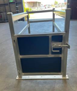 Nuevo FANSI - Corral para Caballos Básico de Riel Ovalado Galvanizado para Construcción, Modelo Vet 2 - Product Image 3