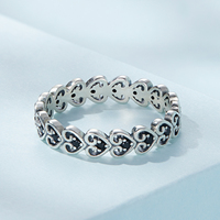 Bague Cœur Vintage en Argent Sterling 925 pour Femme, avec Zircon Cubique Noir, Creuse et Élégante, Idéale pour Mariage ou Cadeau SCR882