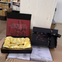 Boîtes d'emballage de luxe personnalisées en gros pour perruques noires, extensions de cheveux, vêtements, boîtes cadeaux, boîtes pour vêtements, insert en satin avec ruban