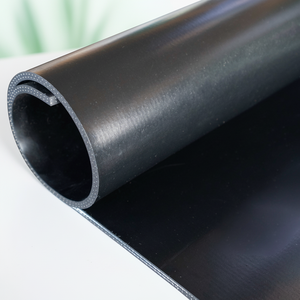 Lembaran Karet CR Kustom dengan Kekuatan Tarik <span class=keywords><strong>2-3</strong></span> Mpa dan Sisipan Kain untuk <span class=keywords><strong>Area</strong></span> Industri dan Komersial - Product Image 1