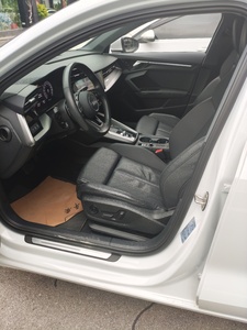 <span class=keywords><strong>Audi</strong></span> A3L 35 Luxury Sedan 14T d'occasion <span class=keywords><strong>2022</strong></span>, faible kilométrage 26 000 km, état premium - Product Image 5