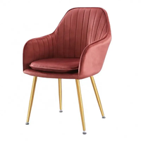Vente en gros de chaises modernes de salon colorées en rose, pieds en métal doré, chaises souples, chaises de salle à manger en velours avec accoudoirs