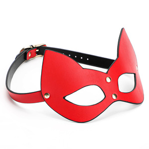 Antifaz Erótico de Cuero Rojo Estilo Gato para Juegos de Rol para Adultos - Product Image 2