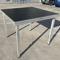 Plateforme de scène en aluminium certifiée TUV 4x4 pieds 4x8 pieds, plateau de scène modulaire réglable pour la location d'événements