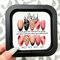 Faux ongles à presser faits main de style INS, longueur moyenne, de luxe, réutilisables, vente en gros