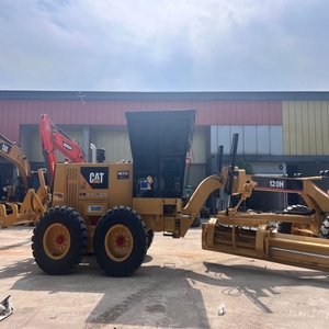 Nouveau modèle 2023 de niveleuse Caterpillar 120H d'origine japonaise avec moteur Cummins, PLC et boîte de vitesses, disponible à la vente en stock - Product Image 5