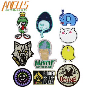 패션 브랜드 로고 디자인 열 프레스 트릴 펠트 패브릭 자수 철 바느질 패치 배지 가방 셔츠 청바지 재킷 배지 - Product Image 5