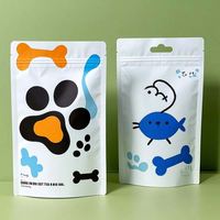 Sacs refermables mats durables personnalisés résistants aux déchirures pour chiens et chats, pochettes écologiques verticales pour aliments pour animaux, impression par gravure, anti-humidité