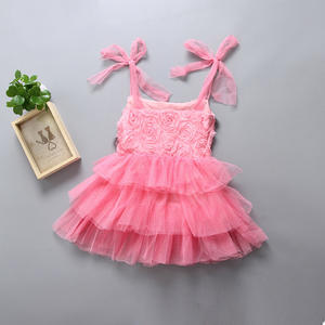 Vestito da neonata a buon mercato rosa senza maniche con taglio alla moda - Product Image 1